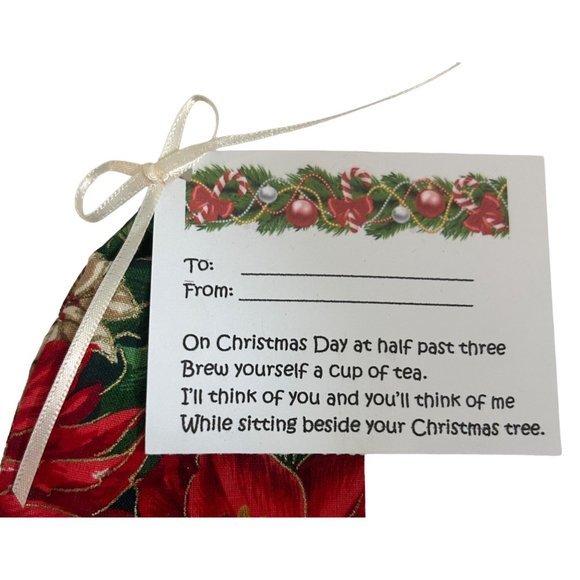 Handcrafted Christmas Fabric Gift Bags with Gift Tags - Picture 4 of 5